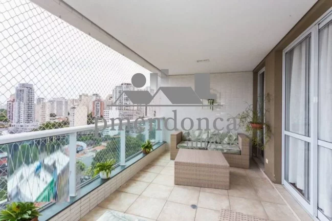Imagem Alto Padrão em Perdizes com 4 suítes e 5 vagas, 225m²
