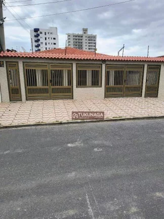 Imagem Casa com 3 dormitórios à venda, 540 m² por R$ 1.500.000,00 - Solemar - Praia Grande/SP