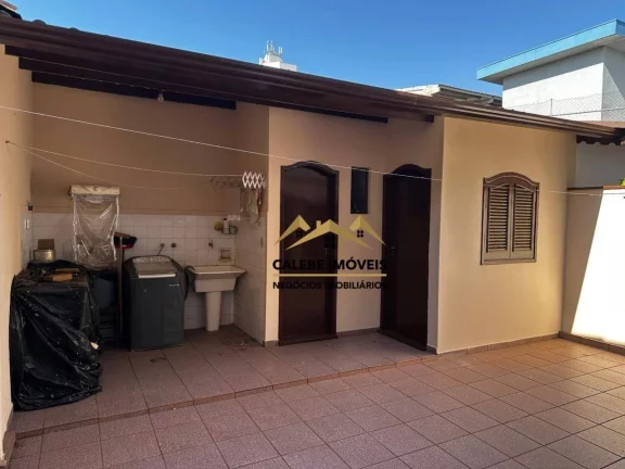 Imagem Sobrado com 3 dormitórios à venda, 160 m² por R$ 640.000,00 - Centro - Tatuí/SP