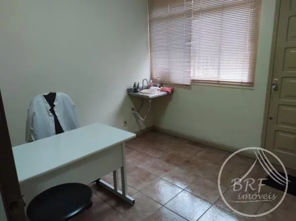 Imagem Vendo casa comercial no Balneário Estreito Florianópolis SC