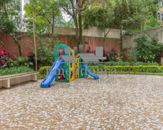 Imagem Apartamento em Pinheiros com 3 quartos( 1 sui­te ) e 2 vagas, 95m²