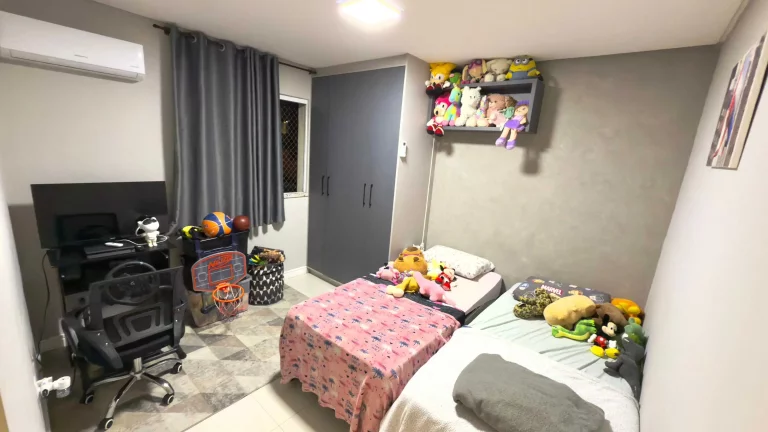 Imagem Apartamento mobiliado com 2 suítes e 1 vaga de garagem em Balneário Perequê