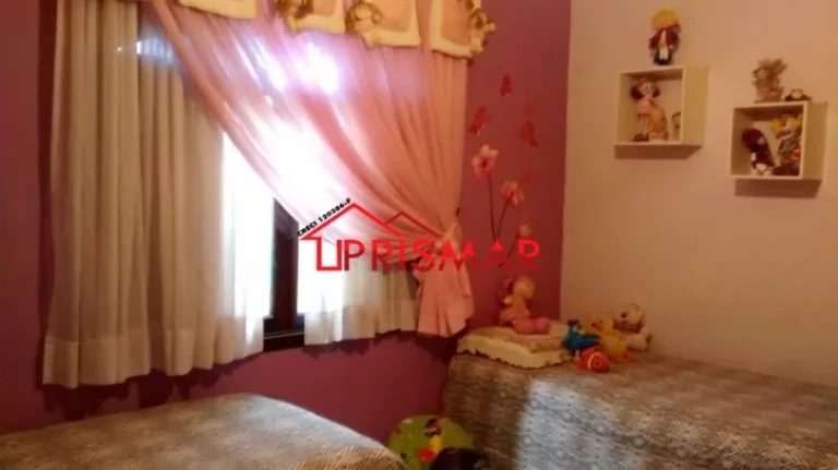Imagem Ótima Casa térrea na Praia Grande 2 vagas cobertas.
