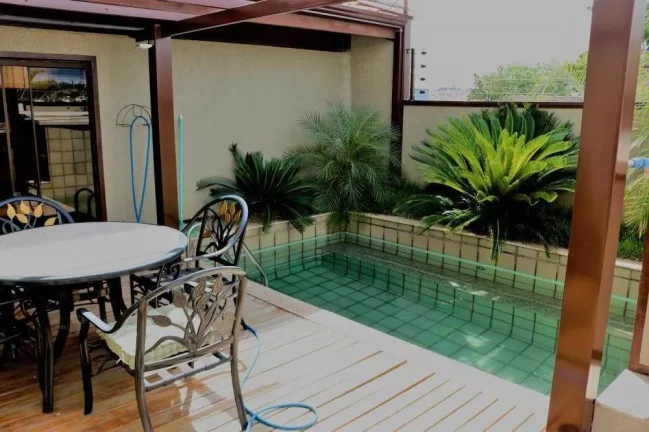 Imagem casa de fino padrão a venda no bairro Junqueira em Tatuí/SP