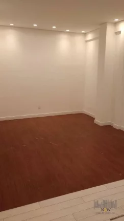 Imagem Galpão para locação na Vila Romana São Paulo SP com 830m², 8 banheiros e 2 vagas de garagem