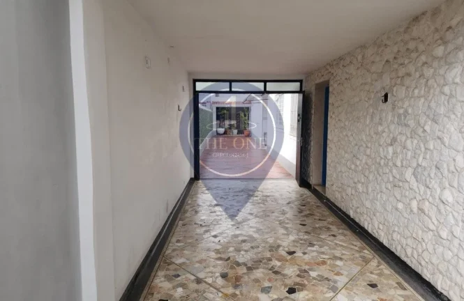Imagem Casa Comercial à Venda em São Paulo-SP, Ipiranga: 2 Quartos, 1 Suíte, 3 Salas, 3 Banheiros, 5 Vagas, 159m². Confira!