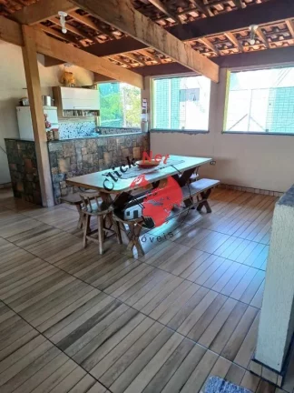 Imagem Sobrado Amplo e Versátil à Venda no Jordanópolis – Conforto, Espaço e Localização Privilegiada!
