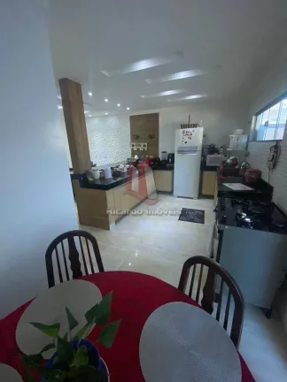 Imagem Linda Casa Duplex Fino Acabamento Novo Portinho à Venda