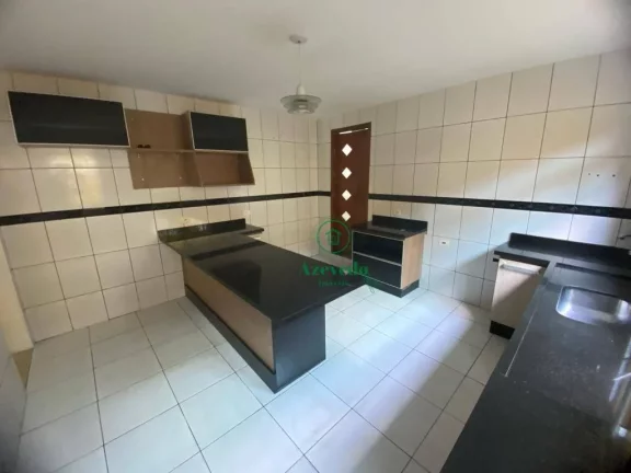 Imagem Sobrado com 3 dormitórios à venda, 264 m² por R$ 499.000,00 - Vila São João Batista - Guarulhos/SP