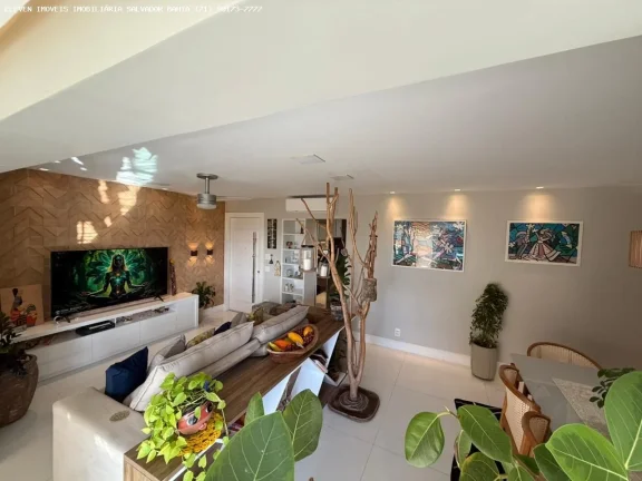 Imagem APARTAMENTO DE ALTO PADRÃO, COMPLETAMENTE REFORMADO E PRONTO PARA MORAR. NO PLATNO COM DUAS SUITES E GABINETE INFRA E DUAS VAGAS VISTA VERDE