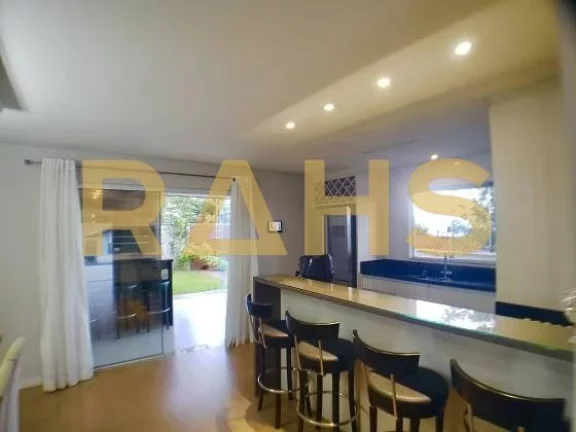 Imagem Belíssimo Sobrado averbado à venda em rua sem saída no bairro Iririú em Joinville SC - 990 mil S...