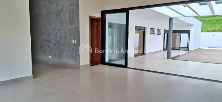 Imagem Se você busca um estilo de vida sofisticado e repleto de conforto, esta *LINDA CASA TÉRREA, NOVÍS...