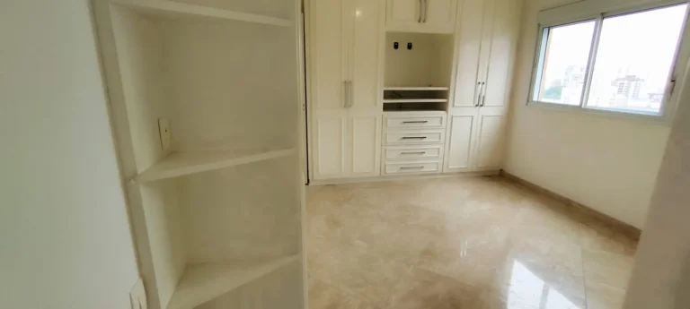 Imagem Apartamento 157 M², 3Q, 3 Suítes, Sala 3 ambientes, 5 Banheiros, 4 Vagas demarcadas, Depósito, Varanda Gourmet, Sauna, Piscina Adulto e infantil.