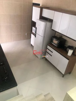 Imagem Casa com 4 dormitórios à venda, 240 m² por R$ 365.000,00 - Centro - São Pedro da Aldeia/RJ