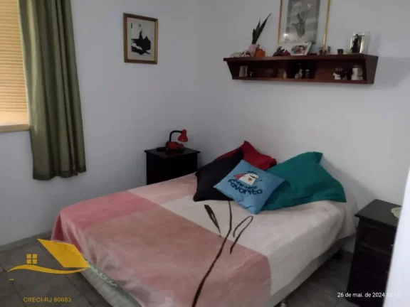 Imagem Vendo casa com 2 quartos no centro da Chácara do Paraíso