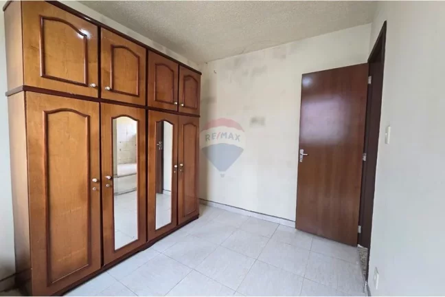 Imagem Apartamento á venda com 2 quartos e com 42m² em Paciência - Rio de Janeiro