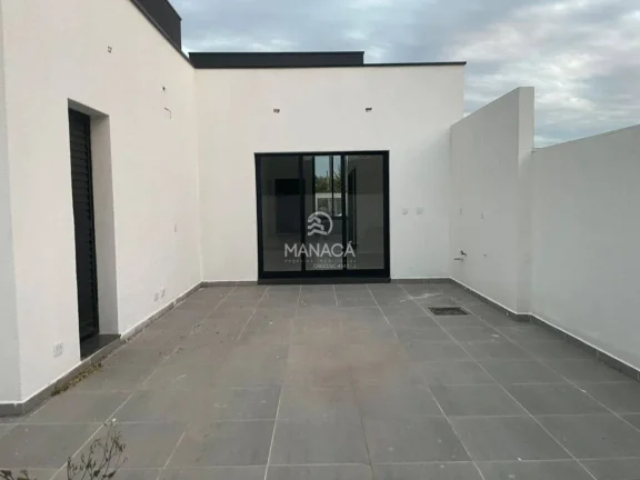 Imagem Casa com 3 Quartos e Amplo Quintal – Acabamento Impecável no Bairro Itajuba, Barra Velha/SC
