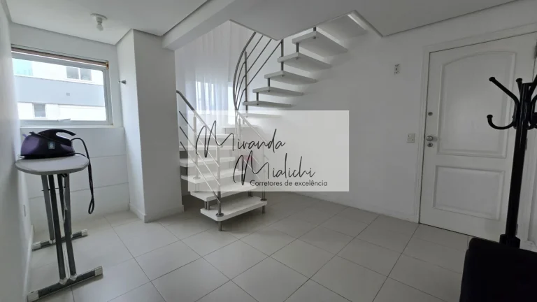 Imagem Cobertura Duplex para venda em Canasvieiras com 3 quartos, sendo 3 suítes, 170m²