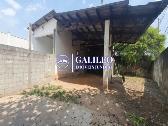 Imagem OPORTUNIDADE DE NEGÓCIO! GALPÃO + CASA COM 4 DORMITÓRIOS -SALA DE ESTAR/JANTAR- ÁREA TOTAL 826M² - ÓTIMA LOCALIZAÇÃO, PRÓX. AO MAXI SHOPPING -JUNDIAÍ