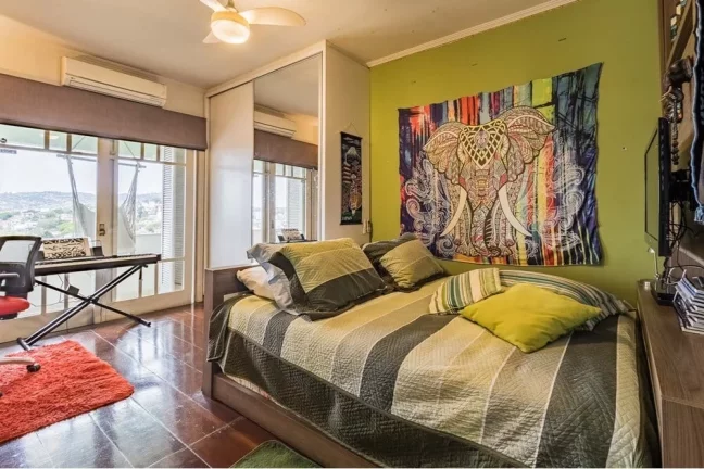 Imagem Casa à venda no bairro Santo Antônio - Porto Alegre/RS
