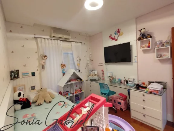 Imagem Impecável Casa em Condomínio à Venda em Vinhedo-SP - 3 Quartos, 1 Suíte, 2 Salas, 3 Banheiros, 4 Vagas, 212,10 m². Imagem Impecável Casa em Condomínio à Venda em Vinhedo-SP - 3 Quartos, 1 Suíte, 2 Salas, 3 Banheiros, 4 Vagas, 212,10 m².