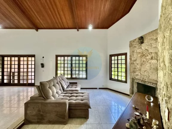 Imagem Casa em Condomínio a Venda no bairro Granja Viana - Carapicuíba, SP