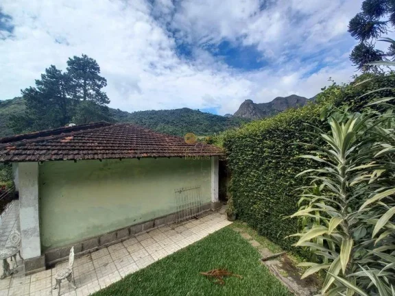 Imagem Casa para Venda em Teresópolis / RJ no bairro Cascata dos Amores