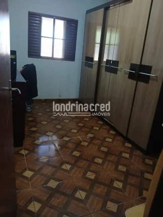 Imagem Casa à venda, Jardim Paraiso, Bela Vista do Paraíso, com dois dormitórios, sala, cozinha, banheiro, 228 metros de terreno e 120 metros de construção.