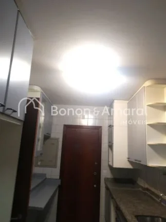 Imagem Espaçoso e arejado apartamento, com área de 110 m². O imóvel possui
3 quartos com armários, 1 s...