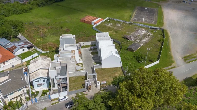 Imagem Terreno Campo Comprido Pronto para construir!