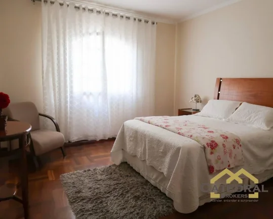 Imagem Casa Residencial Térrea a Venda 04 quartos/suíte - Bairro Caxambu - Jundiaí - SP