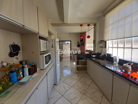 Imagem sobrado no bairro Nossa Senhora do Rosário