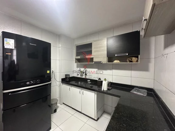 Imagem Vende-se apartamento lindo de 2 Quartos, recém reformado, no coração do bairro de Tambau