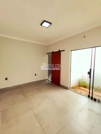 Imagem Casa de alto padrão à venda no Residencial Presidente Tancredo Neves em Uberaba