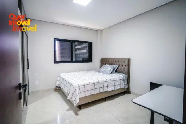 Imagem Imóvel exclusivo no Condomínio Quinta dos Ventos: casa de alto padrão em Ribeirão Preto-SP, 4 quartos, 4 suítes, 3 salas, 5 banheiros, 4 vagas, 349m². Visite com a Quer Imóvel!