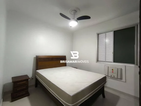 Imagem PITANGUEIRAS- UMA QUADRA DO MAR , LOCALIZAÇÃO ESPETACULAR , GARAGEM NO PRÉDIO.
