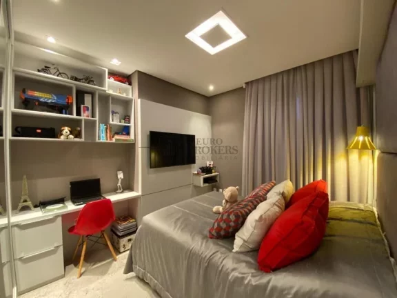Imagem Apartamento com 3 suítes à venda no Centro de Balneário Camboriú/SC