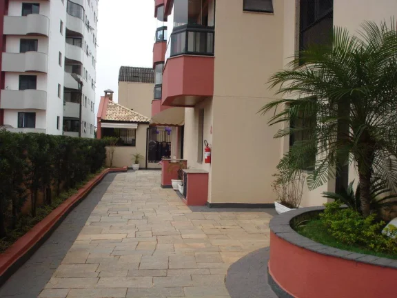 Imagem Apartamento reformado 102 m² 2 Dormitórios sendo 2 Suites e 2 Vagas