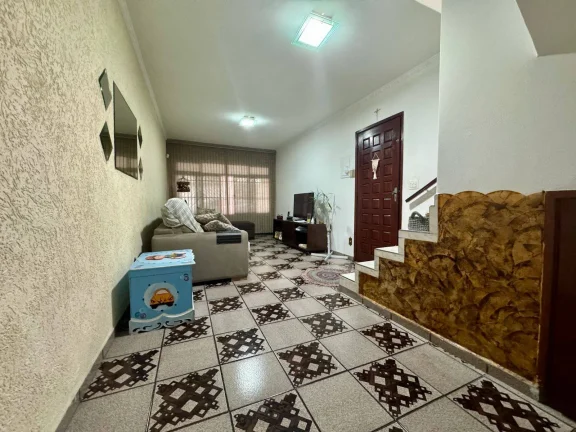 Imagem Sobrado Amplo com 3 Dormitórios e 2 Vagas Próximo ao Shopping Aricanduva