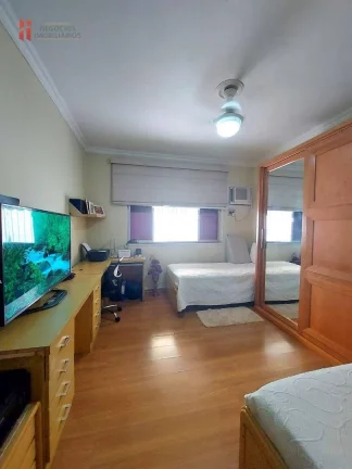 Imagem Casa de condomínio com 3 quartos à venda, 350 m² por R$ 2.800.000 - Jardim Vinte e Cinco de Agosto - Duque de Caxias/RJ