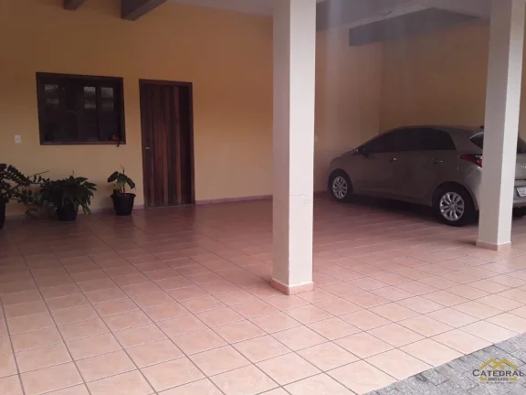 Imagem Sobrado com 3 quartos (1 suíte), garagem para 6 carros e edícula nos fundos