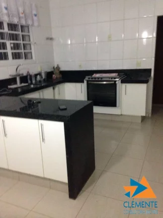 Imagem CASA EM LAGOA SANTA -MG TERRENO DE 1.000 M² A 02 QUADRAS DA LAGOA