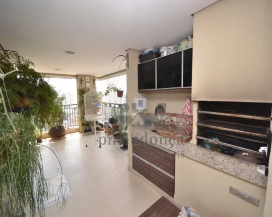 Imagem Venha se encantar com este maravilhoso apartamento em andar alto, decorado com muito bom gosto e sof...