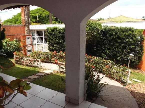 Imagem LINDO SOBRADO LADO PRAIA
