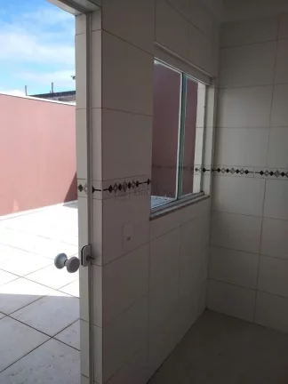Imagem Sobrado Triplex com 3 suítes no bairro Ariribá em Balneário Camboriú
