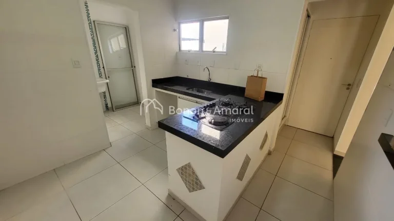 Imagem Excelente oportunidade em uma das regiões mais desejadas! Imóvel espaçoso com 3 dormitórios, sal...
