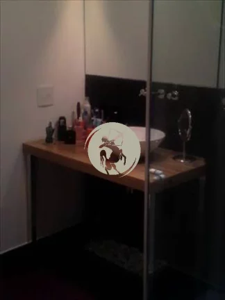 Imagem SOBRADO MARAVILHOSO!!! TOTALMENTE REFORMADO E MODERNIZADO, REPLETO DE ARMARIOS, SUITE COM HIDROMASSA...