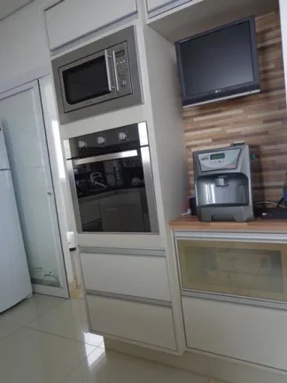 Imagem Casa à venda no Condomínio Reserva Real em Paulínia

Localização com fácil acesso pela Rodovia...