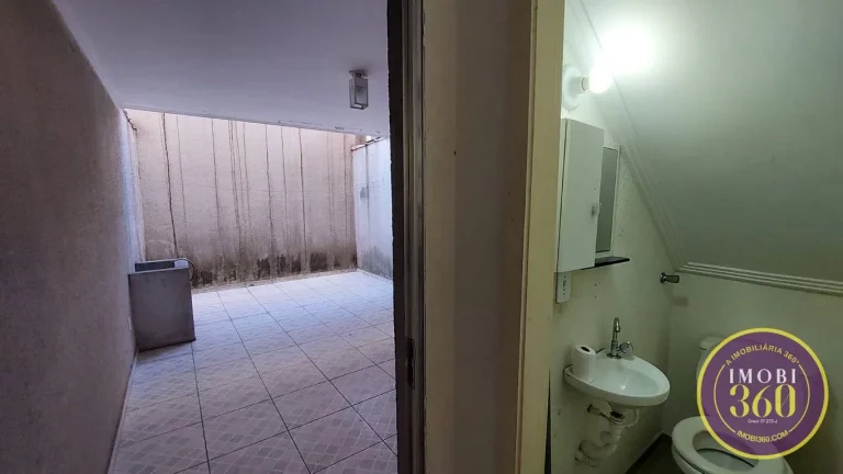 Imagem Sobrado Triplex com excelente espaço interno