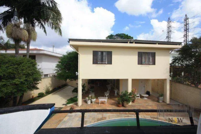 Imagem Casa à venda na Vila Leopoldina São Paulo SP com 3 dormitórios, 1 suíte, 7 vagas de garagem e 427,95m².